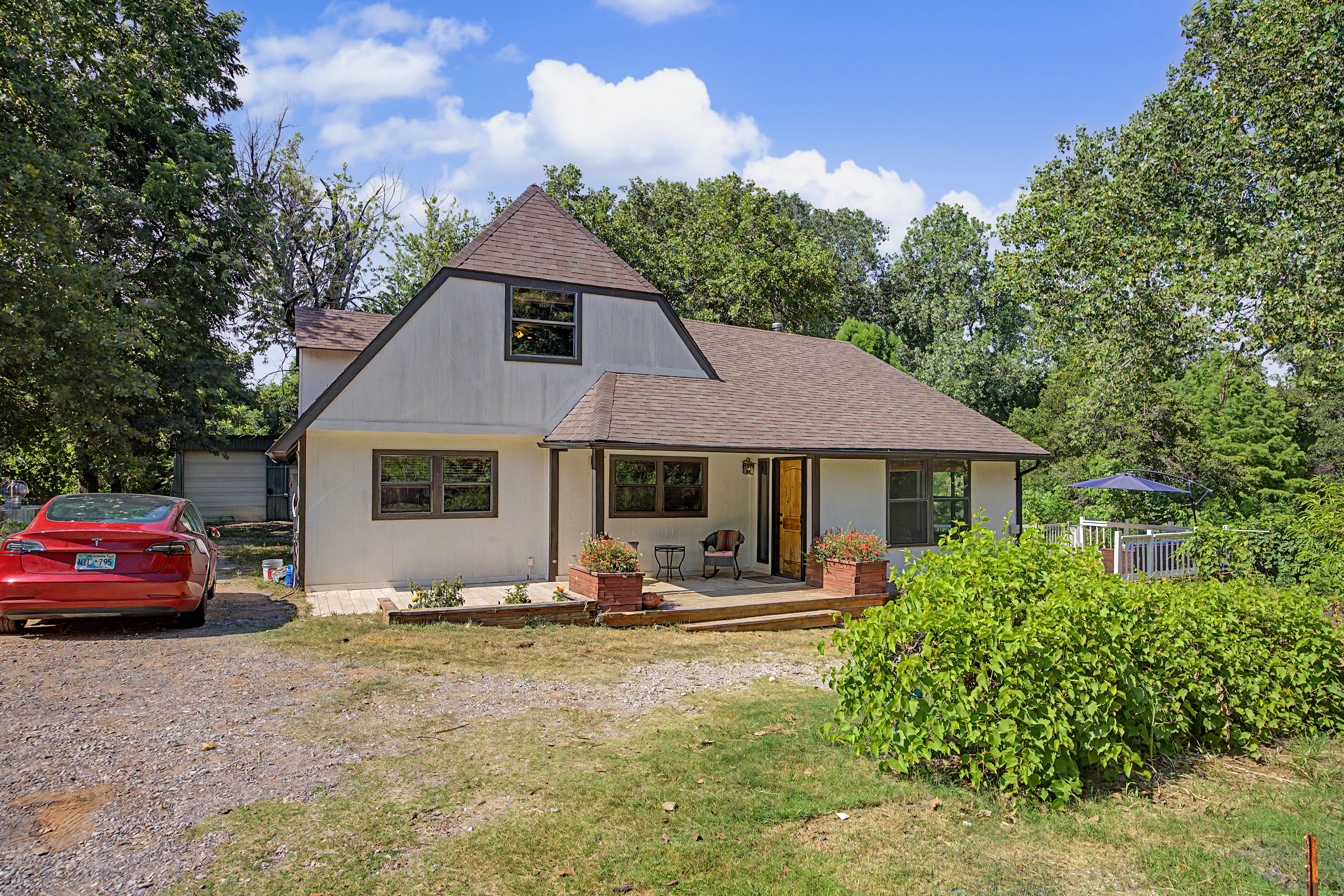 Modern farmhouse front elevation at 18805 SE 89th St